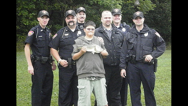 cops-and-kids-fishing-day